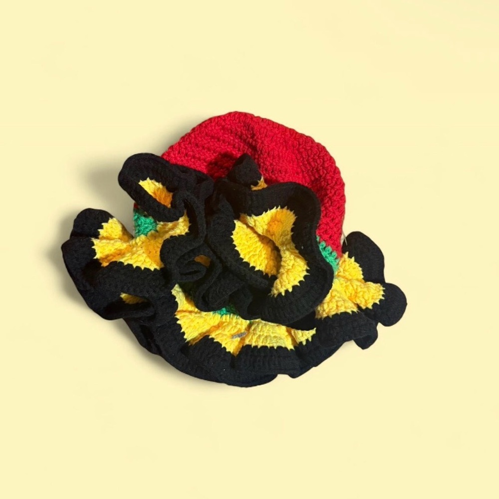 Jamaican colors ruffle crochet bucket hat